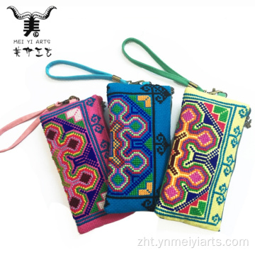 波西米亞手工刺繡帆布手機包